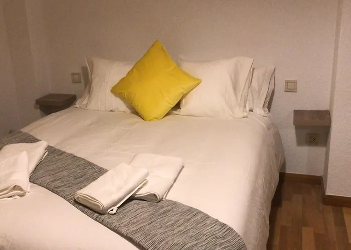 Vtz El Balcon De Conde De Aranda Ii Lägenhet Zaragoza